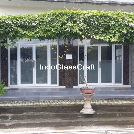 Kusen aluminium pintu dan jendela