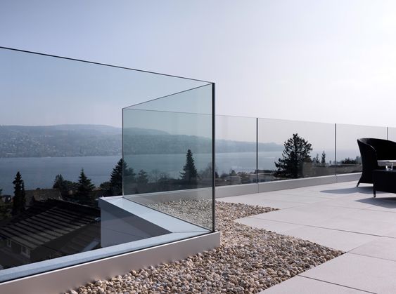 railing balkon kaca tempered